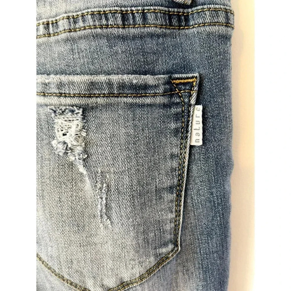 Nature Denim Mid Rise Skinny Blue Jeans Womens Size 26 Distressed stretch NWOT - Picture 5 of 5